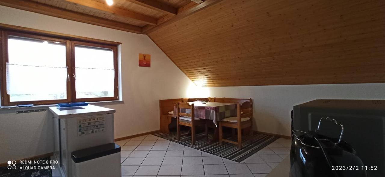 Ferienwohnung Les Brimbelles Hottviller Exterior foto